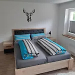 Apartamento Kienzler's Zeitwerk Schonach im Schwarzwald