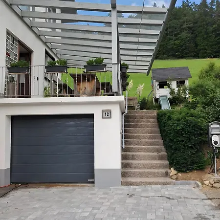 شقة Kienzler's Zeitwerk سخوناخ